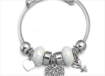 Ποια κοσμήματα να φοράς κάθε μέρα χωρίς να φθείρονται