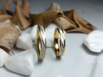 Pair of wedding rings Matt made of steel with sagre finish and luster on the edges (CODE:0125)