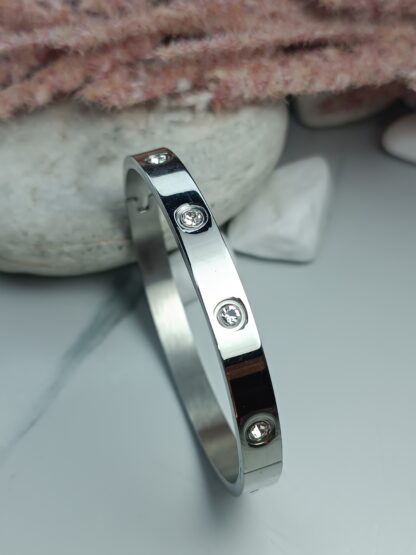 Stainless steel screw bracelet (CODE: 54852)