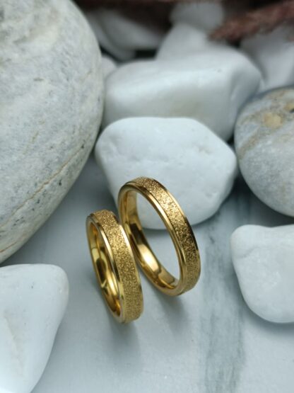 Pair of wedding rings made of polished steel 4 mm (CODE: 0107)