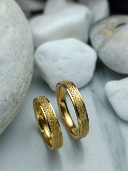 Pair of wedding rings made of polished steel 4 mm (CODE: 0107)