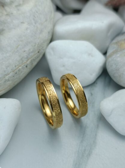 Pair of wedding rings made of polished steel 4 mm (CODE: 0107)