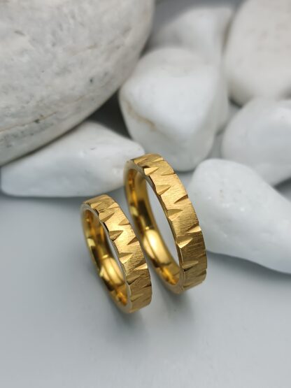 Pair of steel wedding rings with gold finish (CODE: 0103)