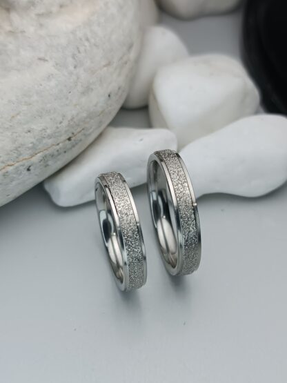 Pair of wedding rings made of polished steel 4 mm (CODE: 0115)