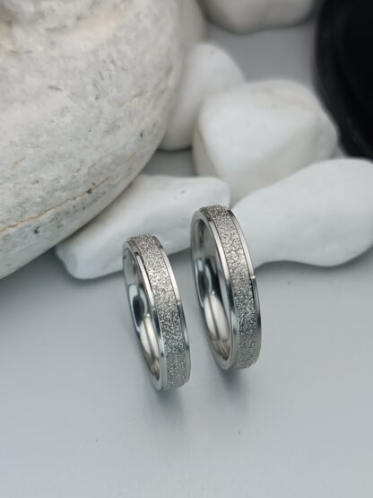 Pair of wedding rings made of polished steel 4 mm (CODE: 0115)