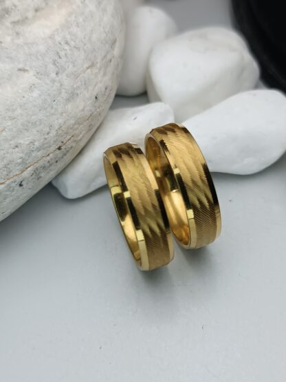 Pair of wedding rings with carved matte surfaces of steel 6 mm (CODE: 0109)