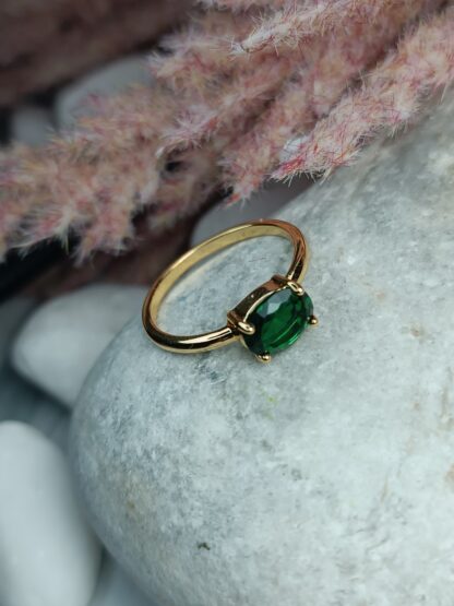 Single stone with green zircon stones (CODE: 5852689)