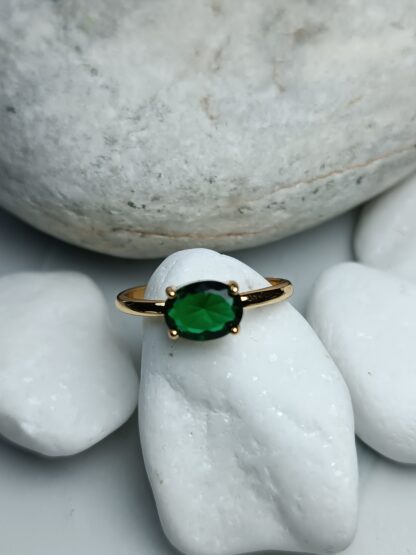 Single stone with green zircon stones (CODE: 5852689)