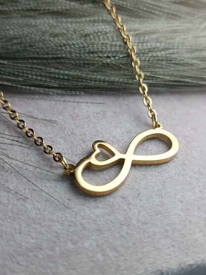 Infinity necklace with heart gold (CODE: 8088)