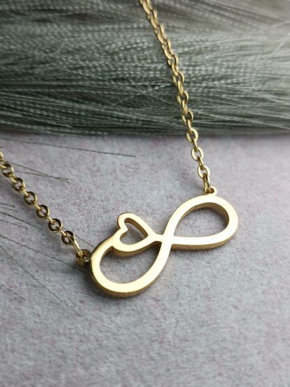 Infinity necklace with heart gold (CODE: 8088)