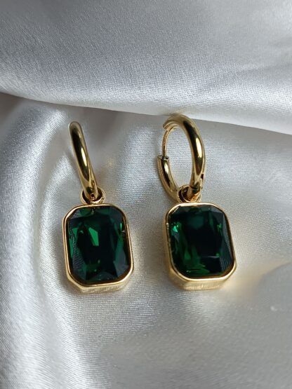 EARRINGS WITH GREEN STONE (CODE: 8516)