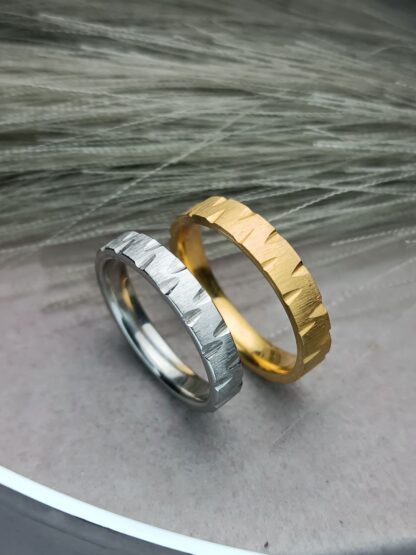 Sagre ring matte gold & silver (CODE: 4002)