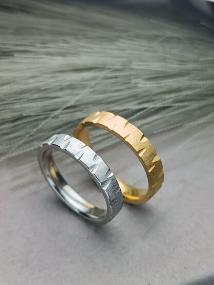 Sagre ring matte gold & silver (CODE: 4002)