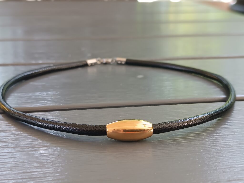 Πώς να φορέσεις layering κολιέ σαν fashion expert