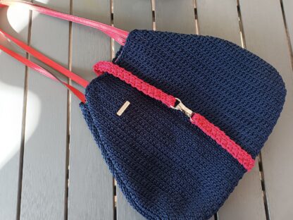 KNITTED HANDMADE BAG