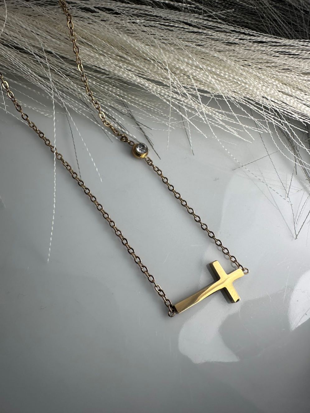 Ατσάλινος Σταυρός Ενωμένος με Αλυσίδα και Διάφανο Κρύσταλλο σε Χρυσό Χρώμα – Κομψό Κολιέ | Kosmimatomania.gr(ΚΩΔ:00214 ) Ατσάλινος Σταυρός Ενωμένος με Αλυσίδα και Διάφανο Κρύσταλλο σε Χρυσό Χρώμα – Κομψό Κολιέ | Kosmimatomania.gr(ΚΩΔ:00214 )