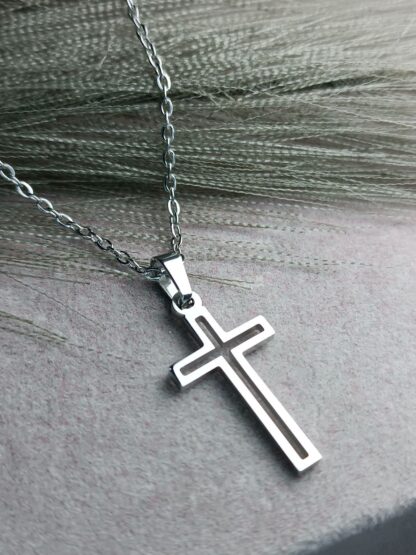 Silver-plated steel cross (CODE:77558)