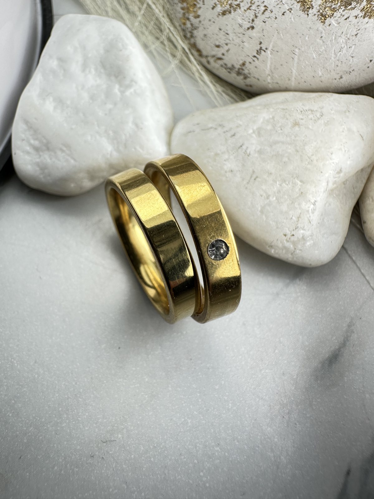 Χρυσές Βέρες Γάμου από Ατσάλι– Κομψές, Ανθεκτικές & Υποαλλεργικές (ΚΩΔ:0017) Χρυσές Βέρες Γάμου από Ατσάλι– Κομψές, Ανθεκτικές & Υποαλλεργικές (ΚΩΔ:0017)