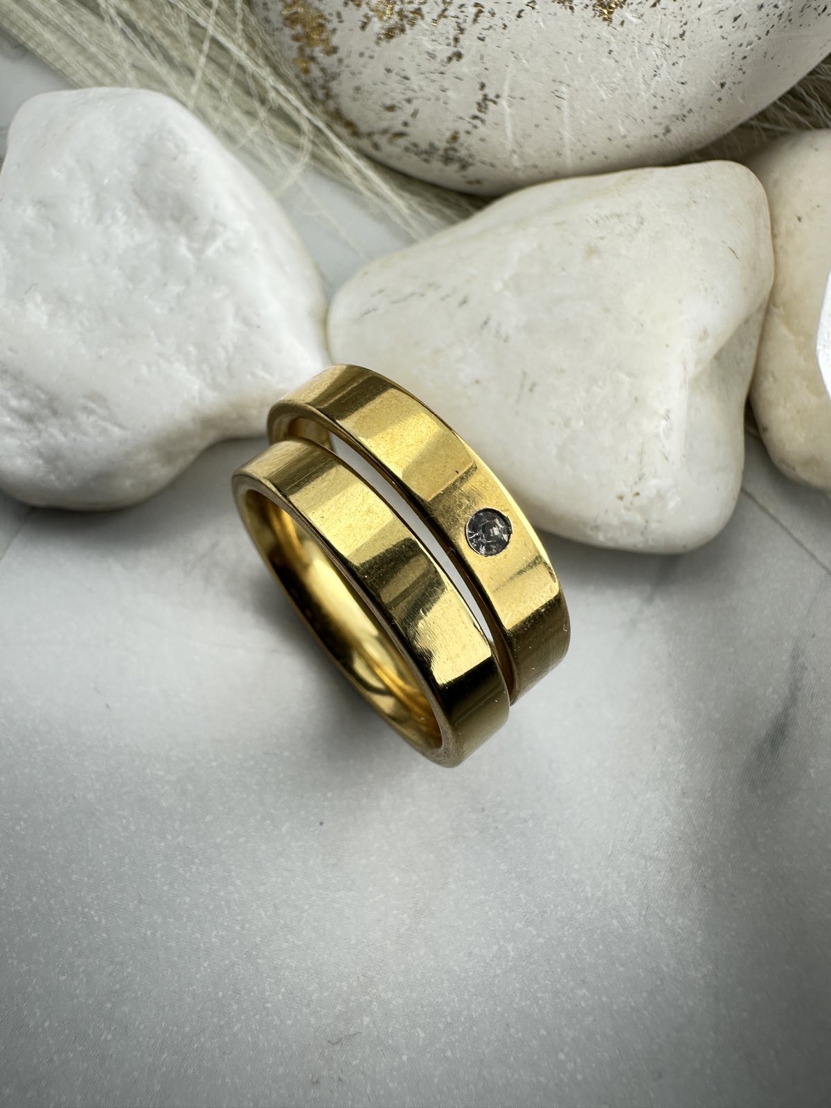 Χρυσές Βέρες Γάμου από Ατσάλι– Κομψές, Ανθεκτικές & Υποαλλεργικές (ΚΩΔ:0017) Χρυσές Βέρες Γάμου από Ατσάλι– Κομψές, Ανθεκτικές & Υποαλλεργικές (ΚΩΔ:0017)