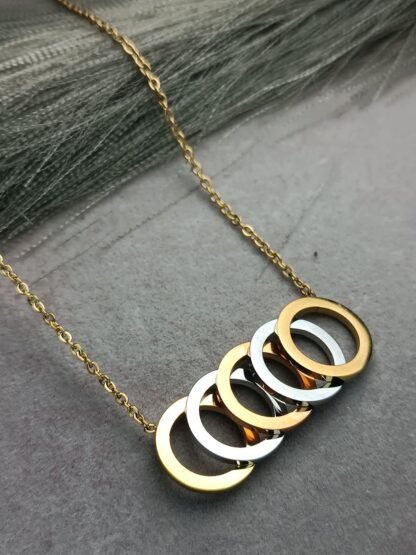 Necklace with Circle Elements (CODE:0077)