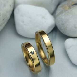 Pair of polished wedding rings, matte finish, thickness 6 mm (CODE: 00100)