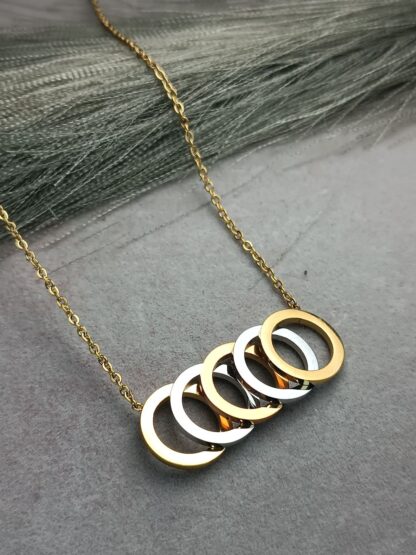 Necklace with Circle Elements (CODE:0077)