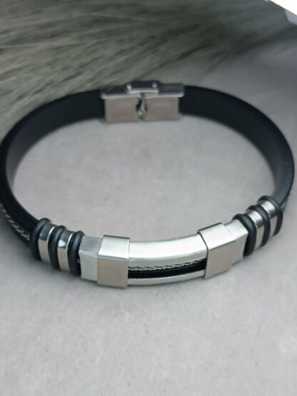 Men's Steel Bracelet with Rubber (CODE:048)