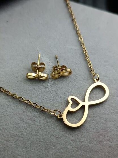 Infinity necklace with earrings set (CODE: 0083)