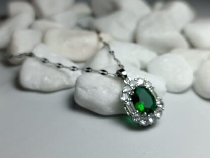 Steel necklace with green stone