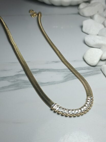 Steel necklace with flat chain