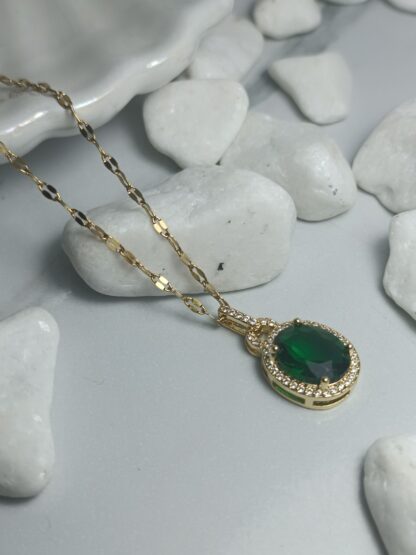 Steel necklace green stone (CODE:0073)