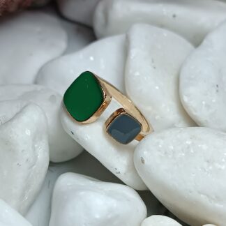 STEEL RING WITH GREEN STONE (CODE: 001251)
