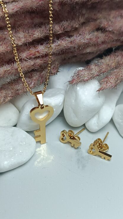 Key Necklace with Earrings (CODE:9651)