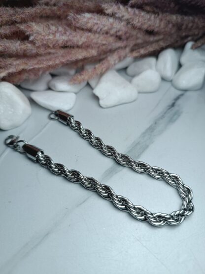 Twisted steel chain (CODE: 055291)