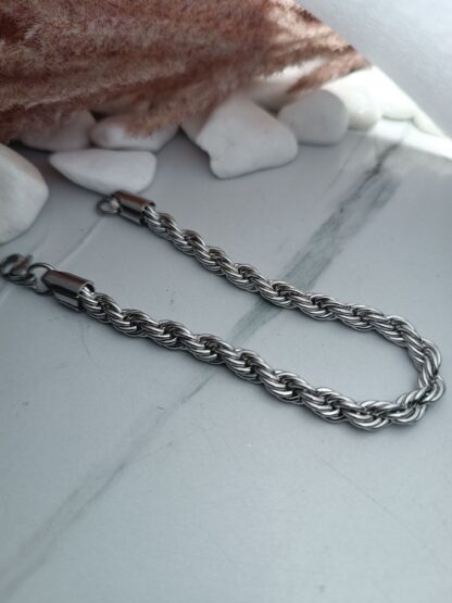 Twisted steel chain (CODE: 055291)