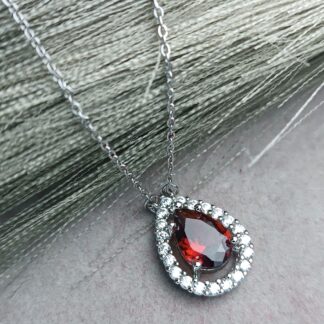 Steel necklace with purple stone (CODE:0505)