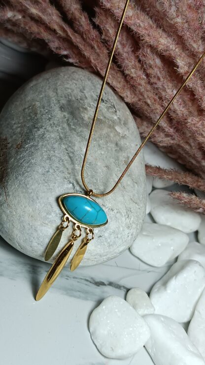 Necklace with turquoise stone (CODE:01616)