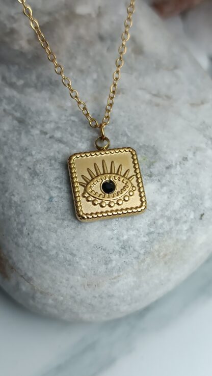 Eyelet necklace with zircon stone made of steel (CODE: 01515)