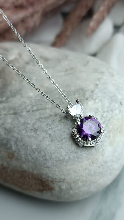 Steel necklace with purple stone (CODE:0505)