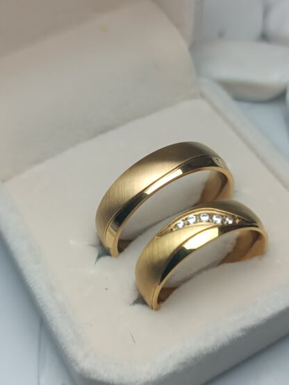 Pair of polished wedding rings, matte finish, thickness 6 mm (CODE: 58511)