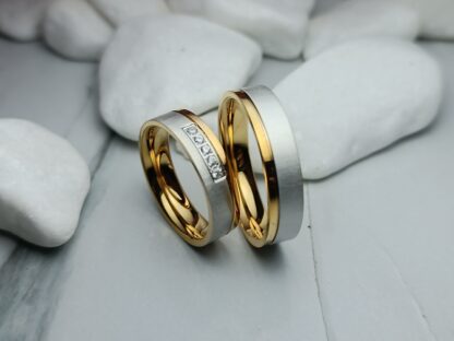 Pair of polished wedding rings, matte finish, thickness 6 mm (CODE: 9921)