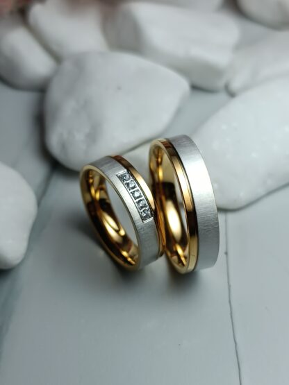 Pair of polished wedding rings, matte finish, thickness 6 mm (CODE: 9921)