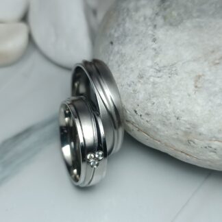 Pair of classic polished wedding rings (CODE:22201)