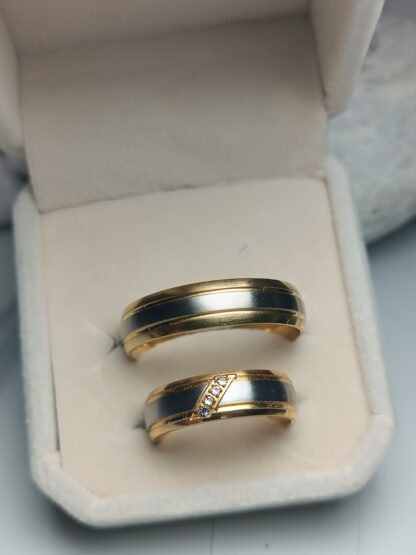 Two-tone wedding rings with zircon 6 mm (CODE: 554241)