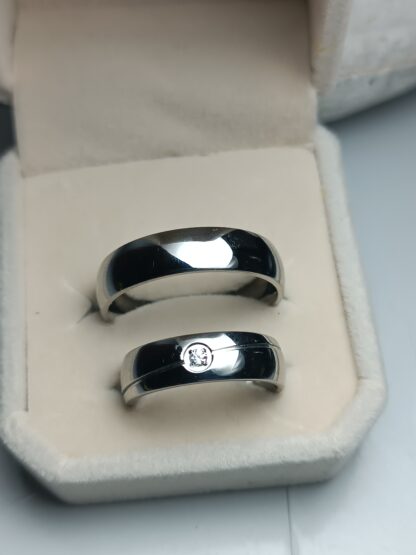 Pair of polished steel wedding rings 6 mm (CODE: 0507751)