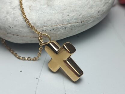 Steel cross in gold (CODE:00331)