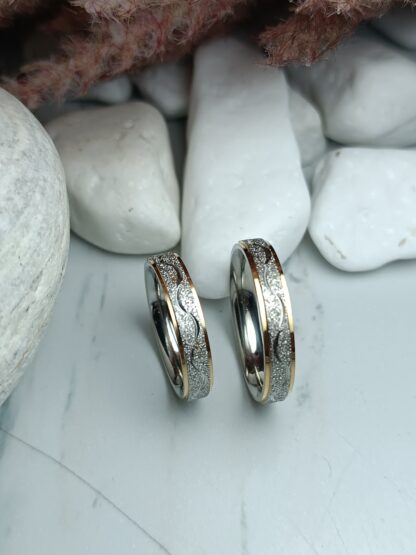 Pair of wedding rings 4mm (CODE: 00499)