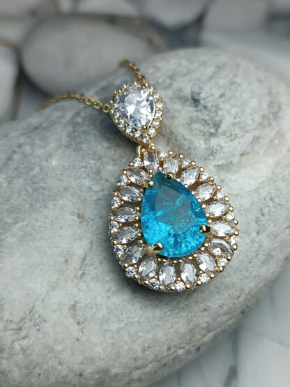 Steel necklace with blue zircon stone (CODE: 00112251)