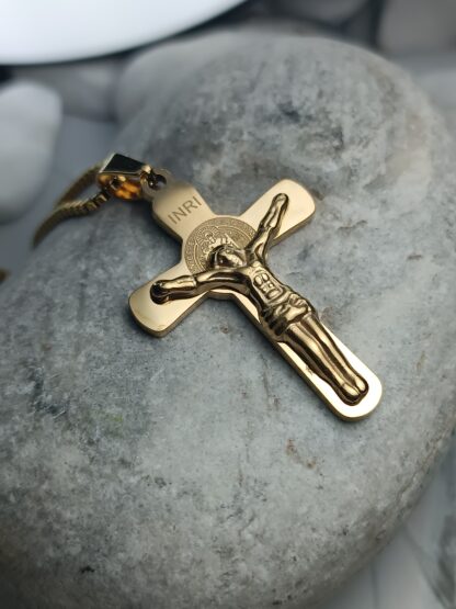 Steel embossed cross with chain (CODE: 04401)