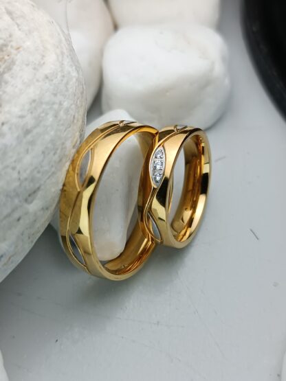 Two-tone wedding rings with zircon 6 mm (CODE: 88551)